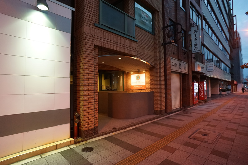 東京都港区 ダイニングレストラン 店舗設計の施工例