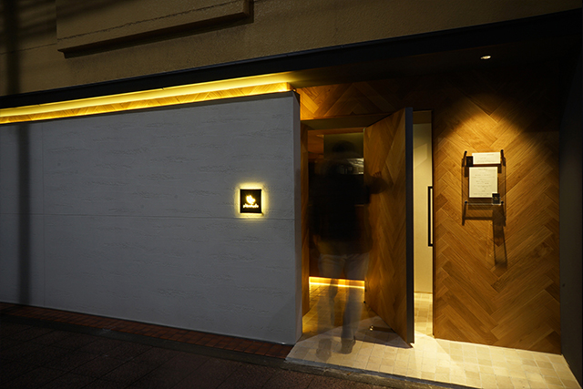 東京都中央区新富 フレンチレストラン 店舗設計